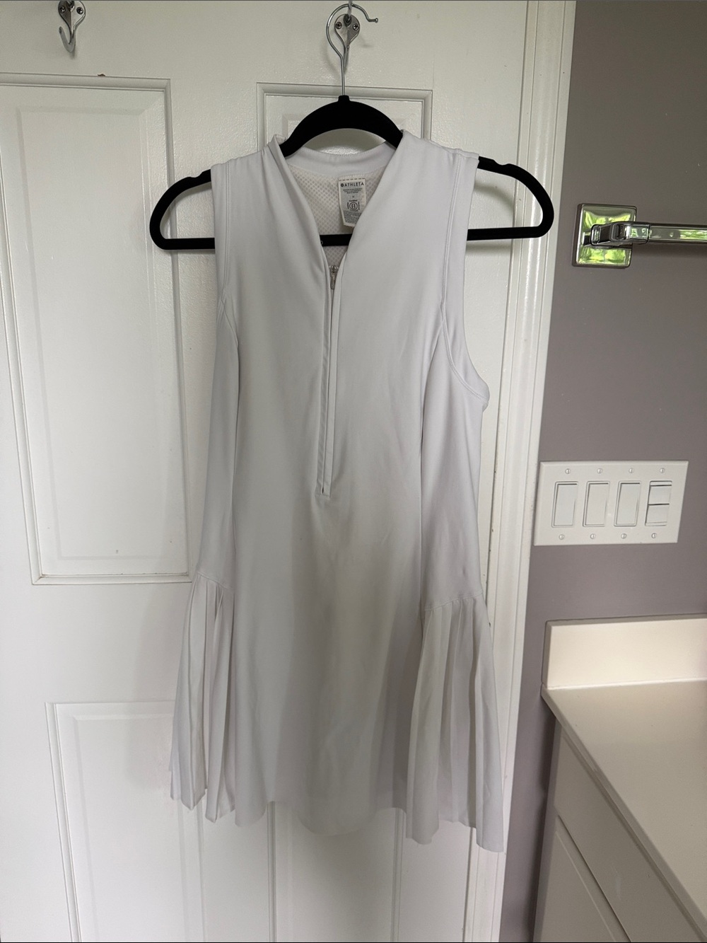 Athleta Advantage Dress White Mini Pleated Tennis Racerback Skort Mesh - Picture 2 of 9